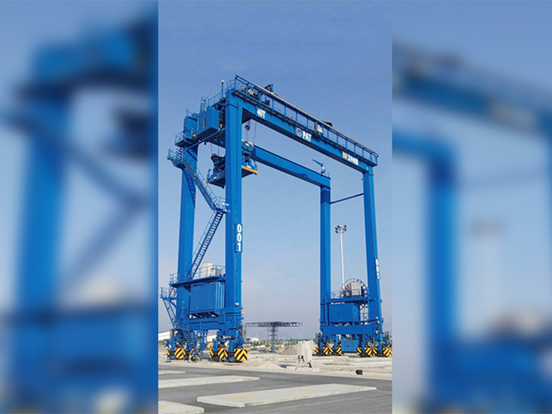 輪胎式集裝箱起重機