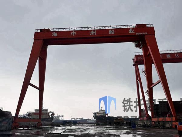 山東青島造船門式起重機公司造船門式起重機跨度大