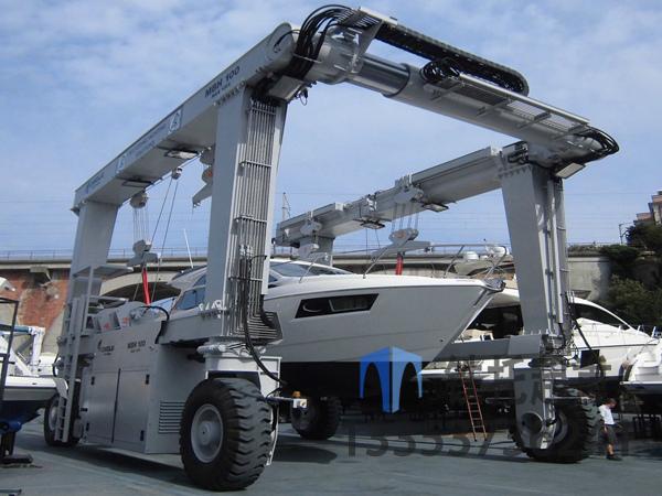 浙江湖州游艇搬運機廠家游艇搬運機靈活操控